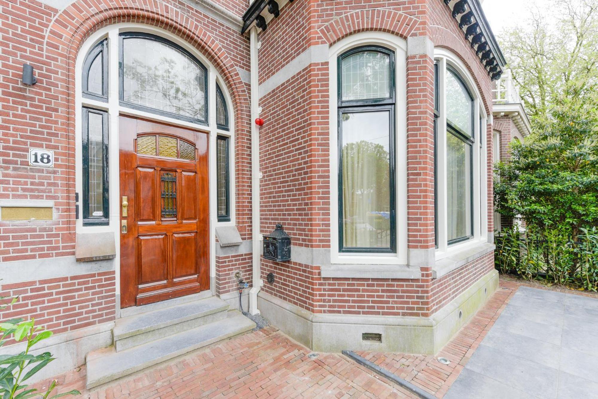 Novallure Villa Margaretha - Short Stay Apartments Rijswijk Exteriér fotografie